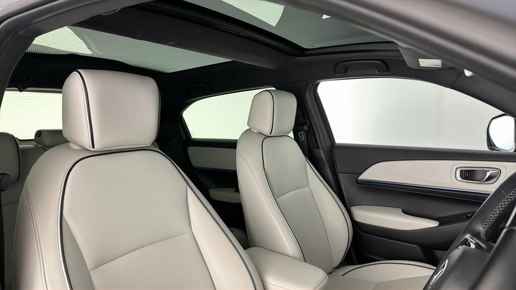 Honda e:Ny1 68.8Kwh Elegance Suv 204 Ps Black #33