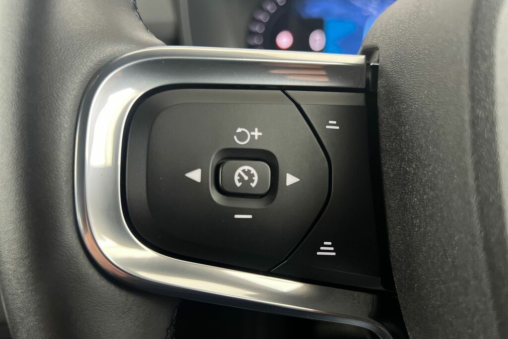 Volvo XC40 Ultra, B4 Mild Hybrid, Bright Blond Leat Grey #11