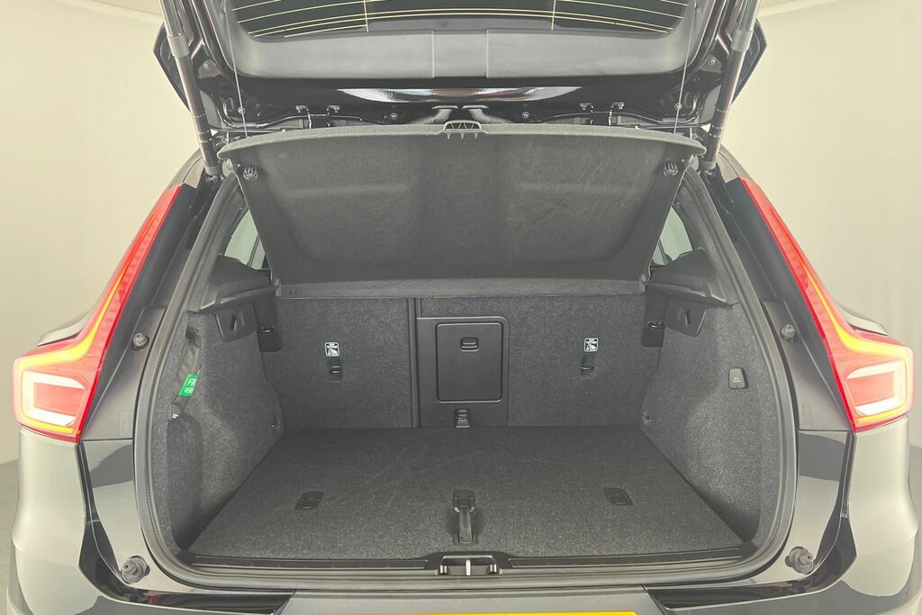Volvo XC40 Ultra, B4 Mild Hybrid, Bright Blond Leat Grey #8