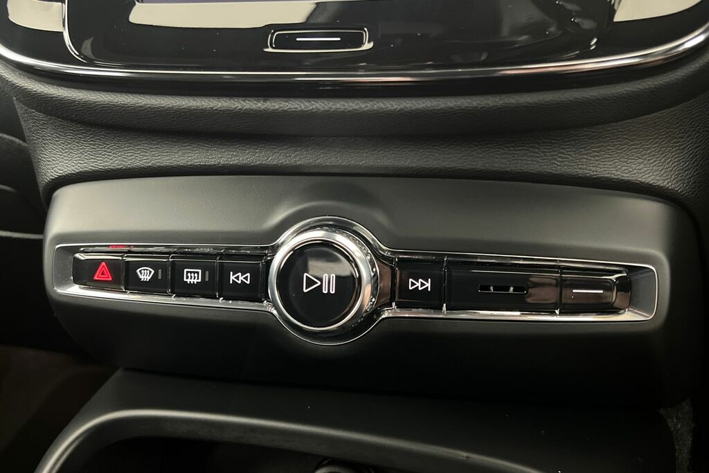 Volvo XC40 Ultra, B4 Mild Hybrid, Bright Blond Leat Grey #14