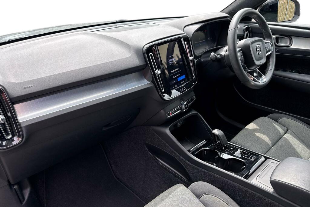 Volvo XC40 Plus, B4 Mild Hybrid, Dark YY24DYF Grey #4
