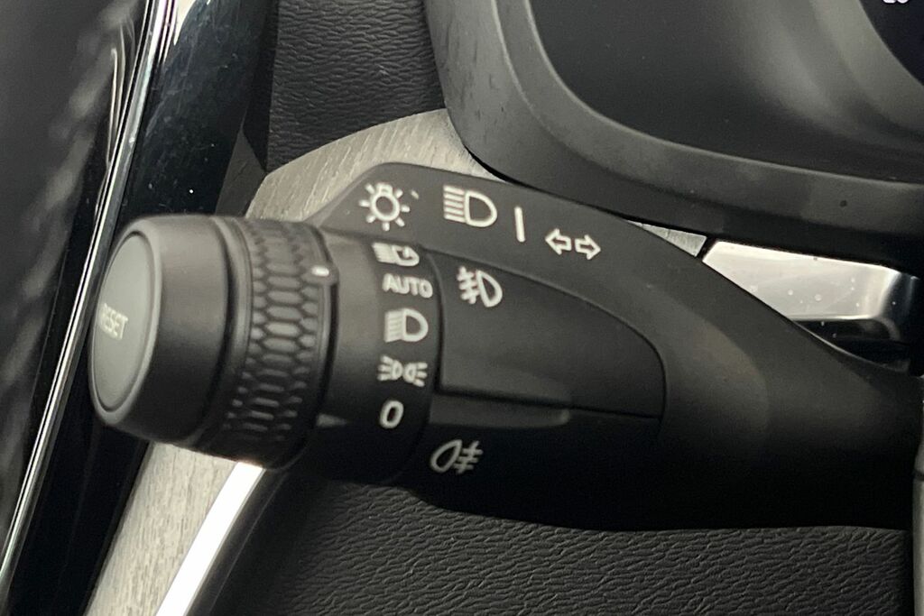 Volvo S60 Recharge Plus, T8 Plug-in Hybrid, Dark Ex  #64