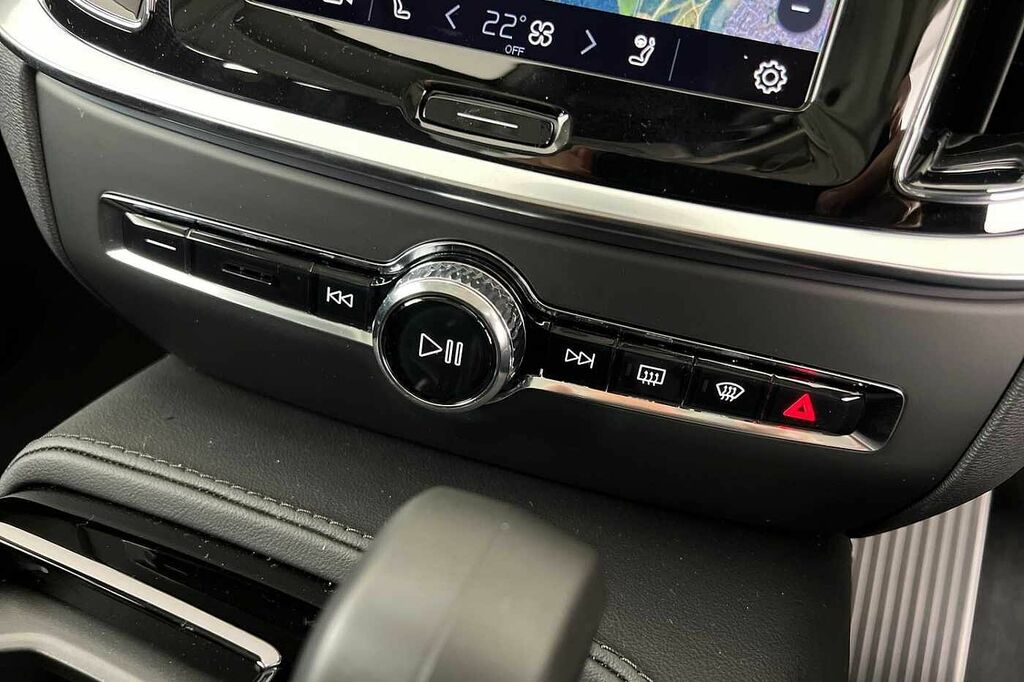 Volvo S60 Recharge Plus, T8 Plug-in Hybrid, Dark Ex  #27