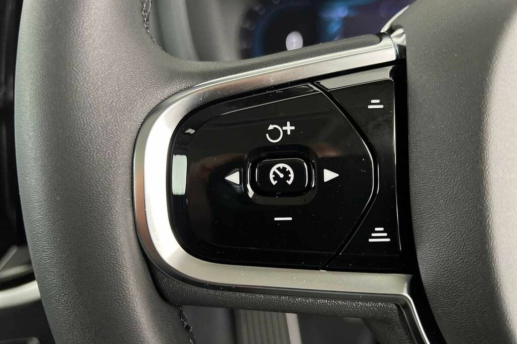 Volvo S60 Recharge Plus, T8 Plug-in Hybrid, Dark Ex  #21
