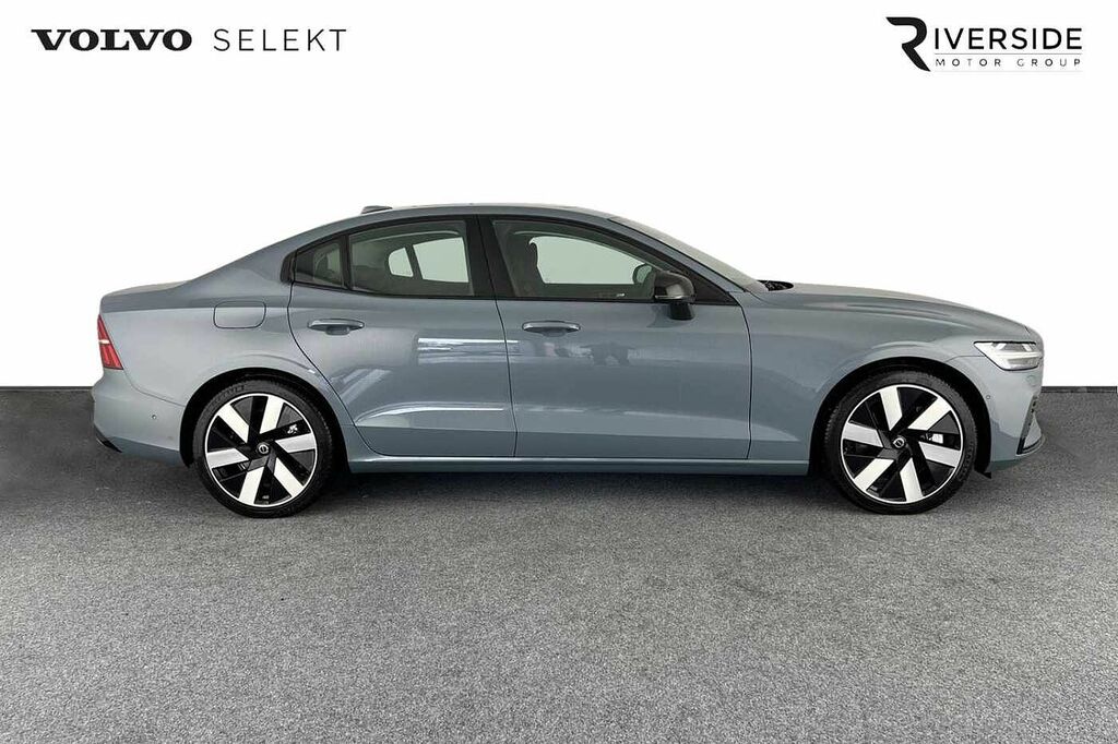 Volvo S60 Recharge Plus, T8 Plug-in Hybrid, Dark Ex  #7