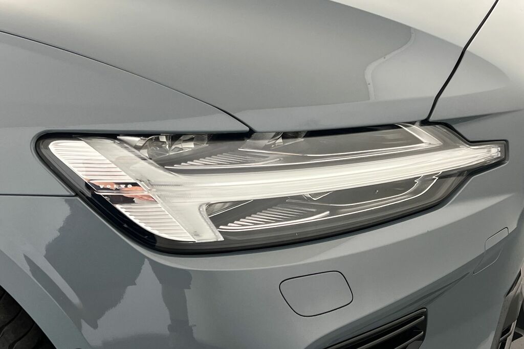 Volvo S60 Recharge Plus, T8 Plug-in Hybrid, Dark Ex  #36