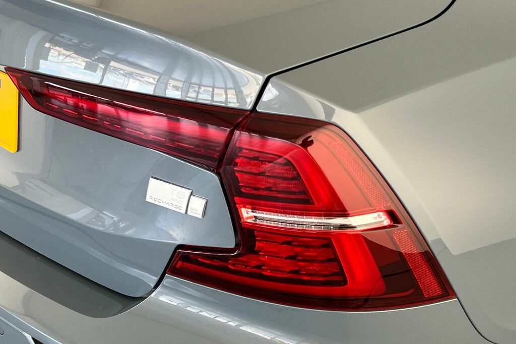 Volvo S60 Recharge Plus, T8 Plug-in Hybrid, Dark Ex  #39