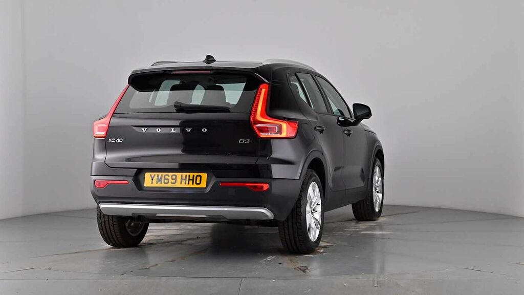 Volvo XC40 D3 Momentum Rear Park Assist, Winter, Sat Black #63