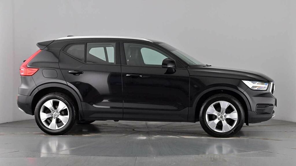 Volvo XC40 D3 Momentum Rear Park Assist, Winter, Sat Black #71