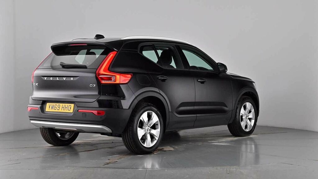 Volvo XC40 D3 Momentum Rear Park Assist, Winter, Sat Black #65