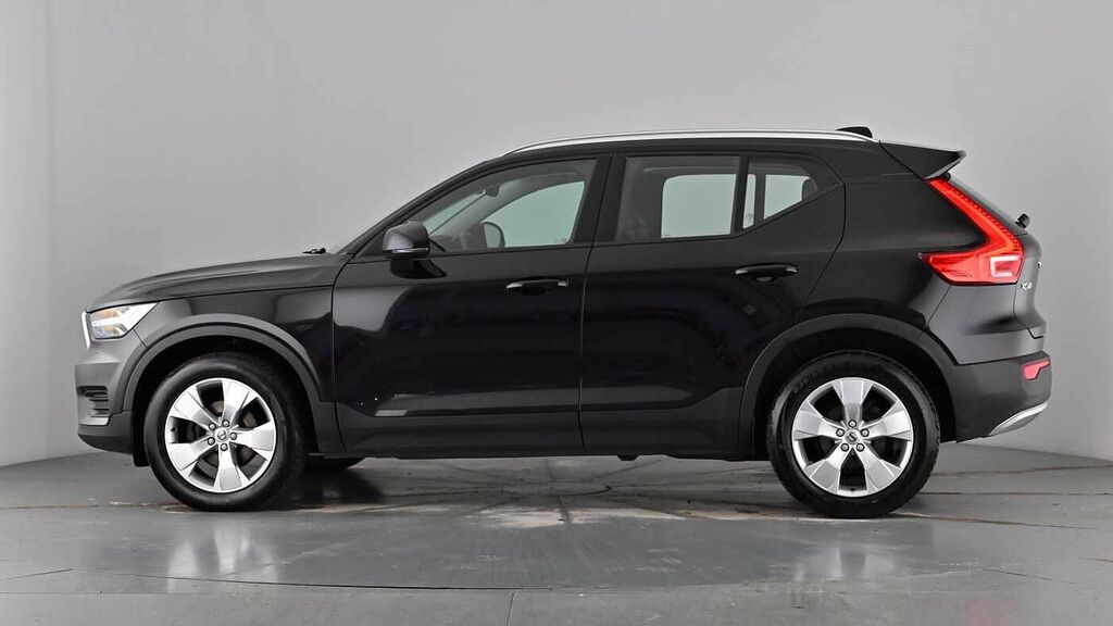 Volvo XC40 D3 Momentum Rear Park Assist, Winter, Sat Black #53
