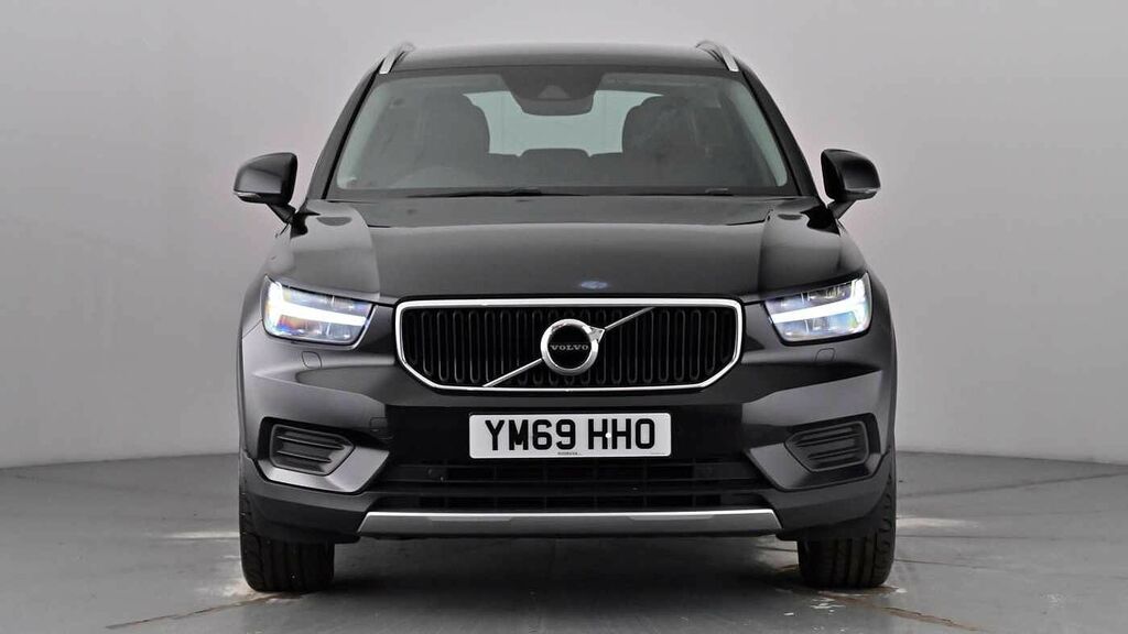 Volvo XC40 D3 Momentum Rear Park Assist, Winter, Sat Black #9