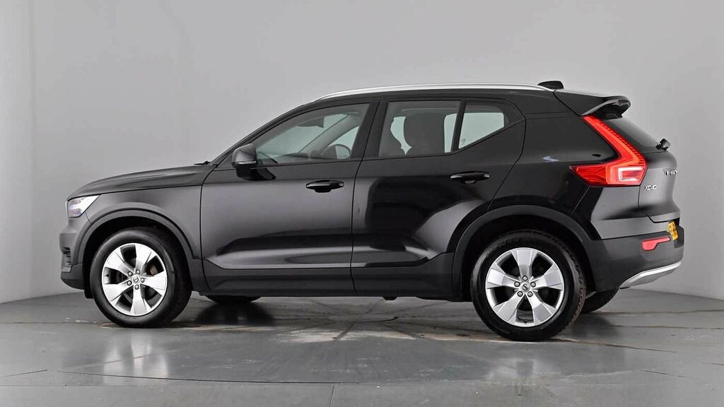 Volvo XC40 D3 Momentum Rear Park Assist, Winter, Sat Black #54