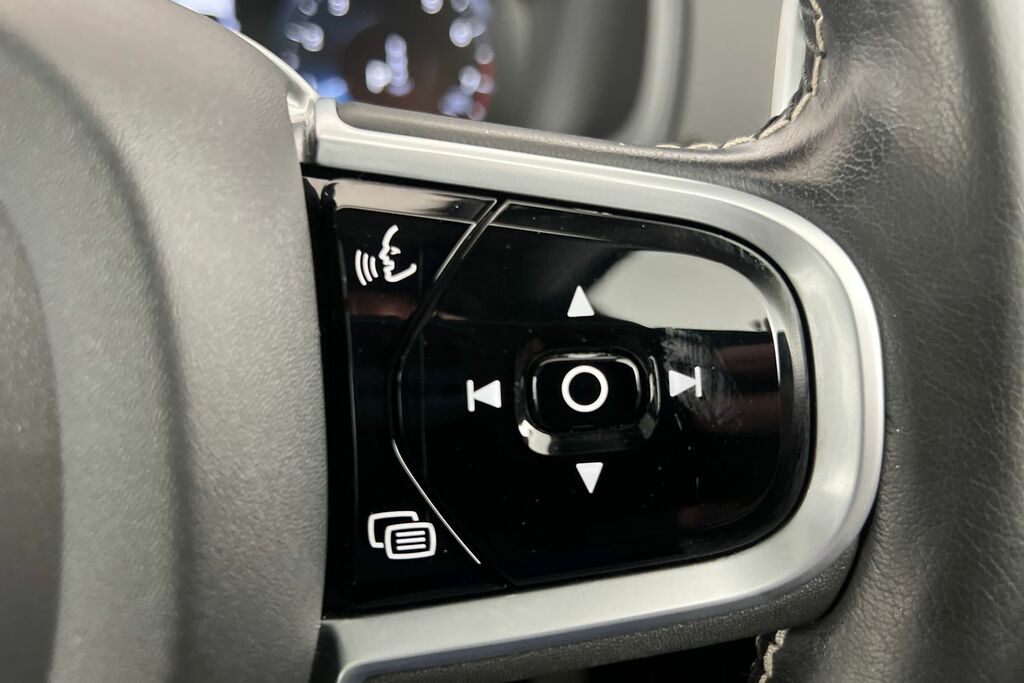 Volvo XC90 2.0 B5 Mhev Momentum 4Wd Euro 6 Ss Grey #12