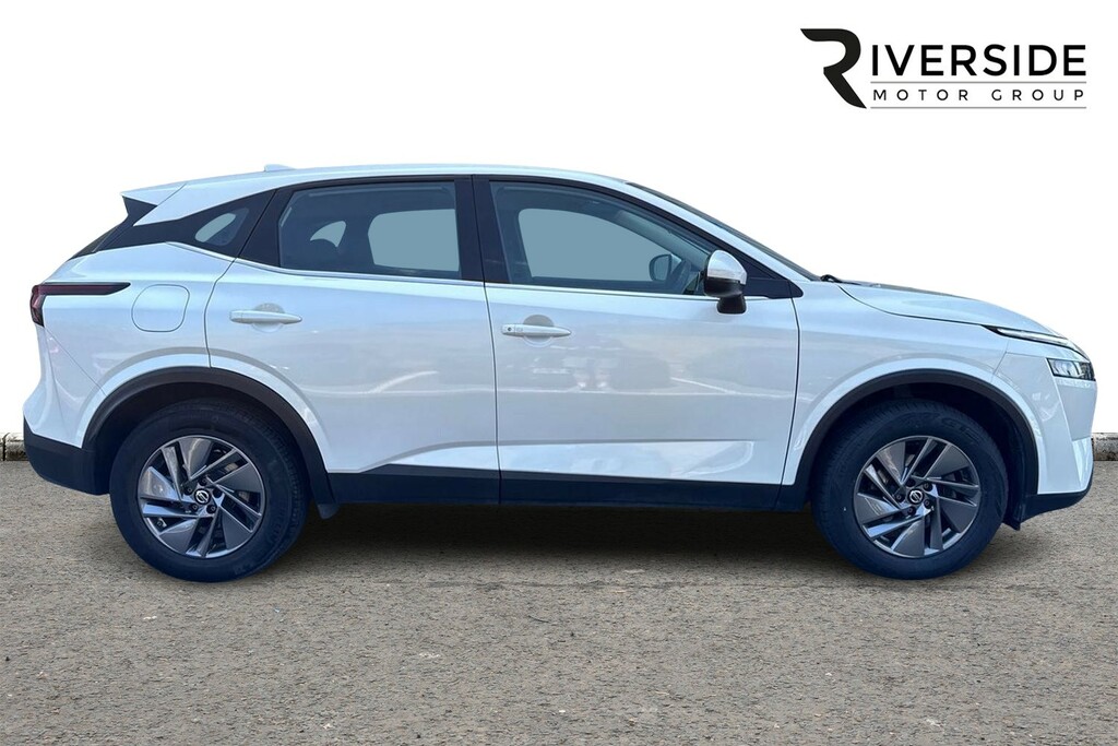 Nissan Qashqai 1.3 Dig-t Mhev Acenta Premium Xtron Euro 6 Ss 5 GF71UJP White #4