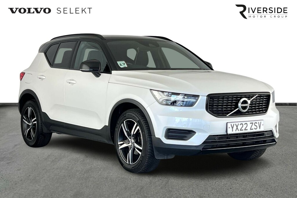 Volvo XC40 T3 R-design, Driver Assistance White
