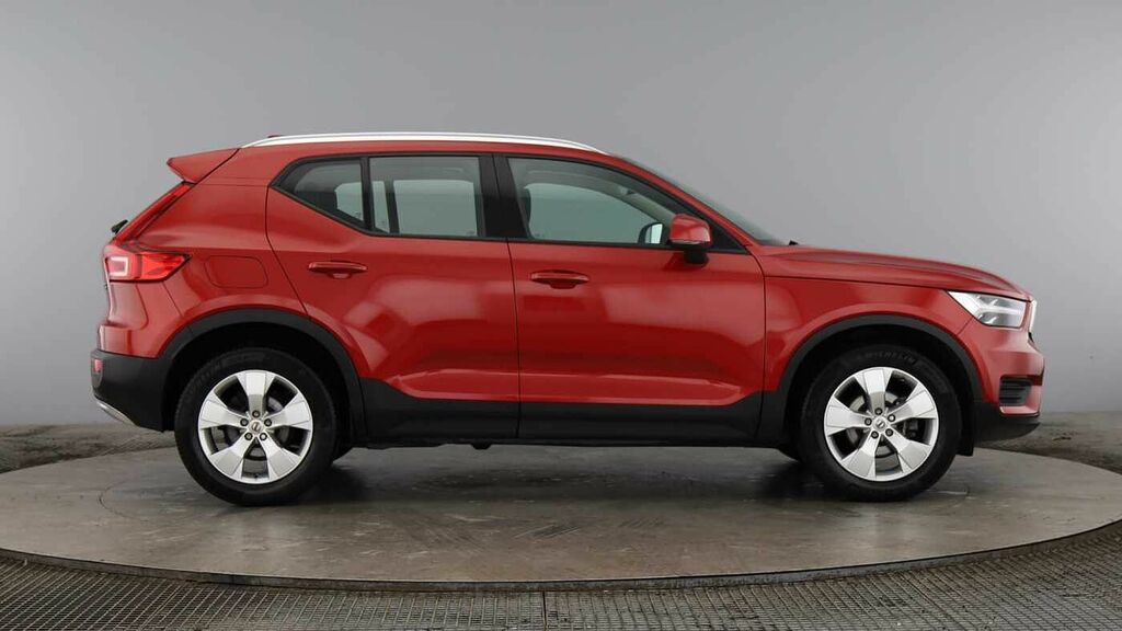 Volvo XC40 Momentum, T3 Sat Nav Rear Park Assist Le Red #4