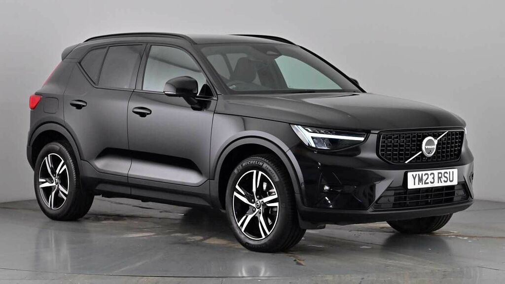 Volvo XC40 B3 Plus Dark Mild Hybrid 360 Camera Heated Black