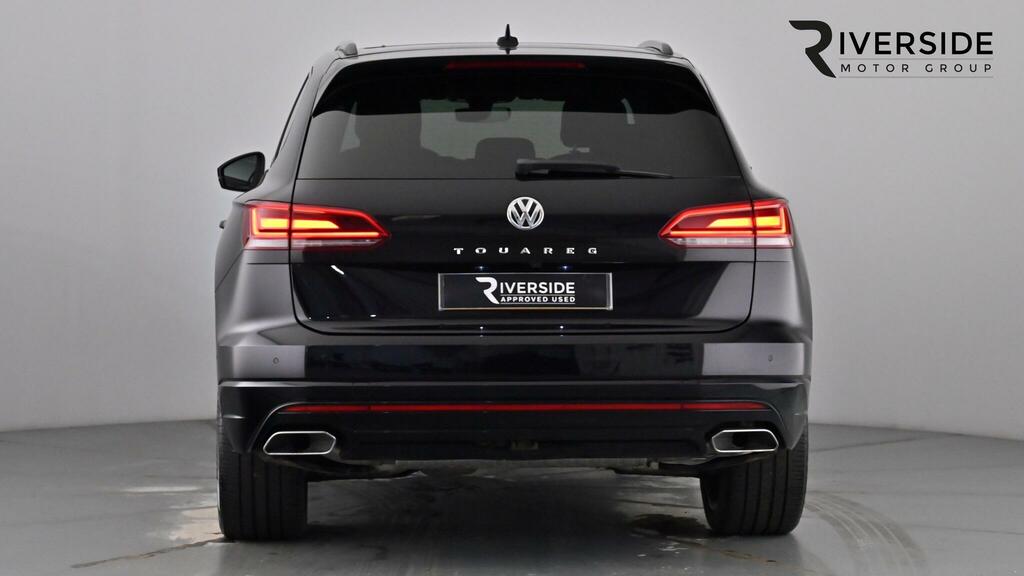 Volkswagen Touareg 3.0 Tdi V6 R-line Tech Tiptronic 4Motion Euro 6 S Black #5