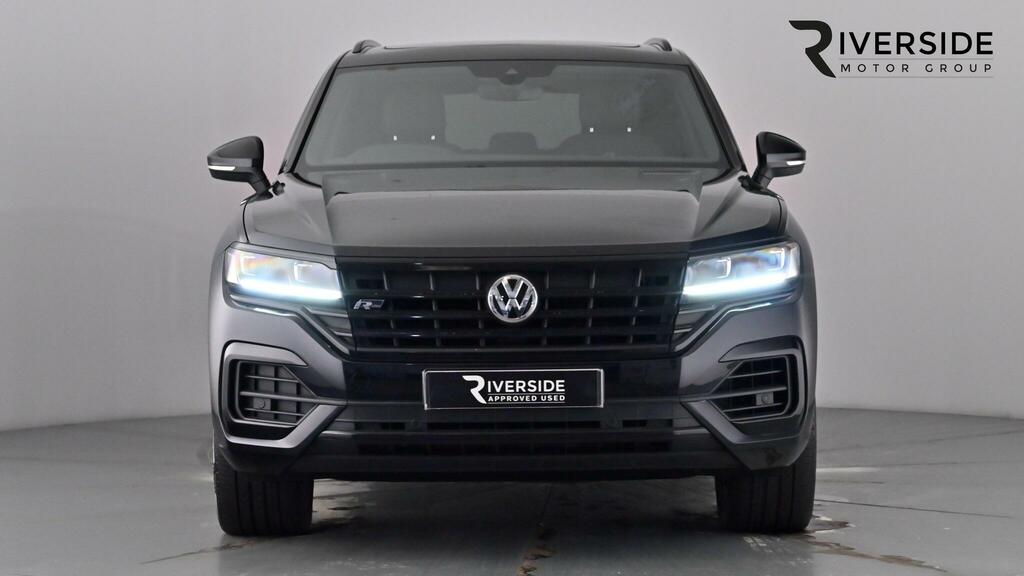 Volkswagen Touareg 3.0 Tdi V6 R-line Tech Tiptronic 4Motion Euro 6 S Black #4