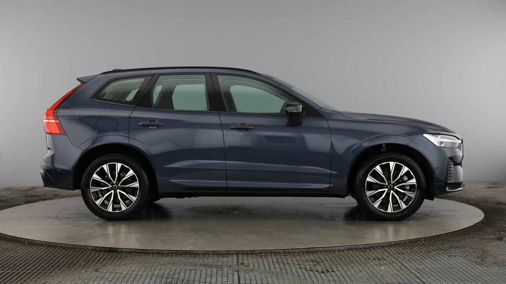 Volvo XC60 Plus, B4 Mild Hybrid, Dark Blue #4