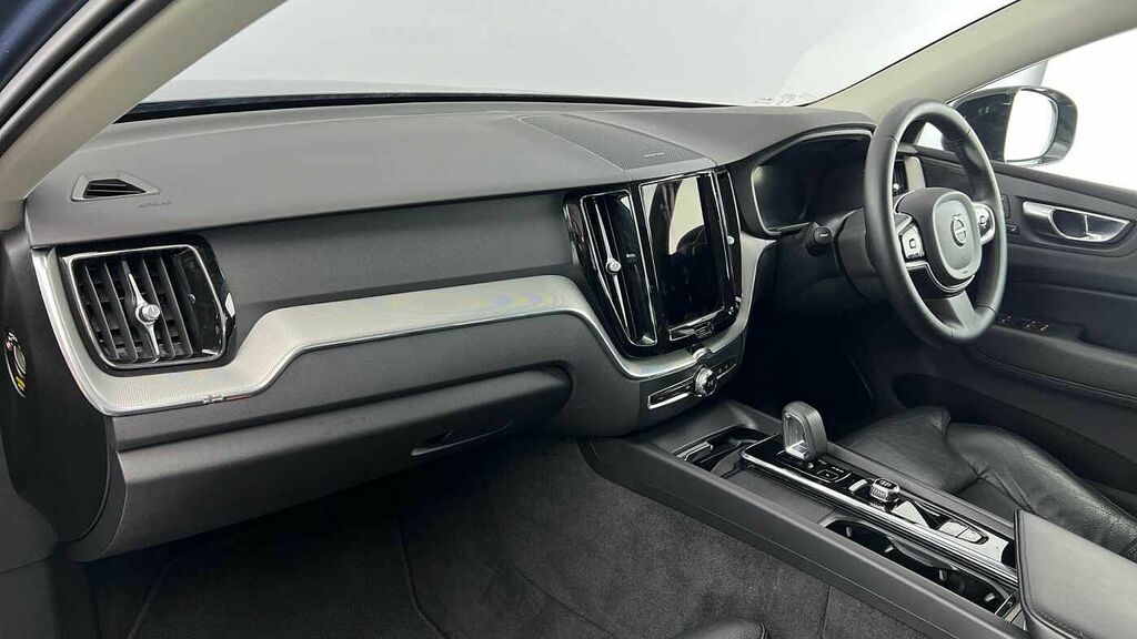 Volvo XC60 Plus, B4 Mild Hybrid, Dark Blue #3