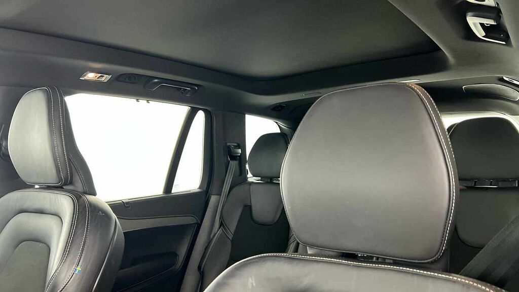Volvo XC90 2.0H T8 Recharge 18.8Kwh Ultimate Bright 4Wd White #10