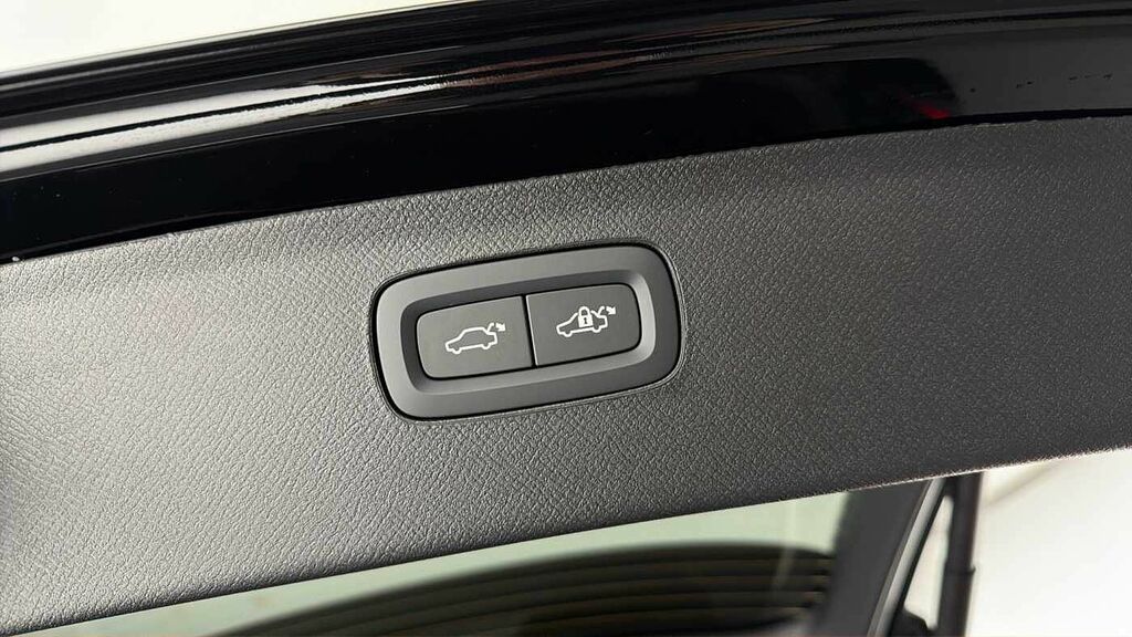 Volvo XC90 Plus, T8 Awd Plug-in Hybrid, Dark Black #33