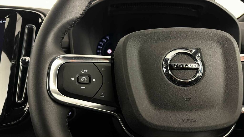 Volvo XC40 2.0 Ultra, B4 Mild Hybrid, Dark Sunroof, #17