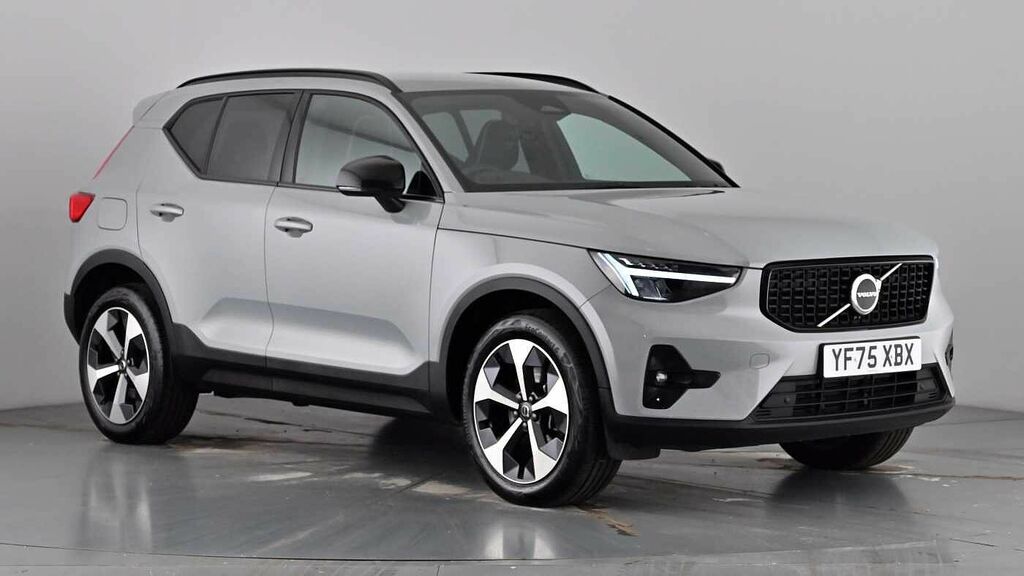 Volvo XC40 Xc40 Plus Dark B3 Mild Hybrid Dark Tints Grey