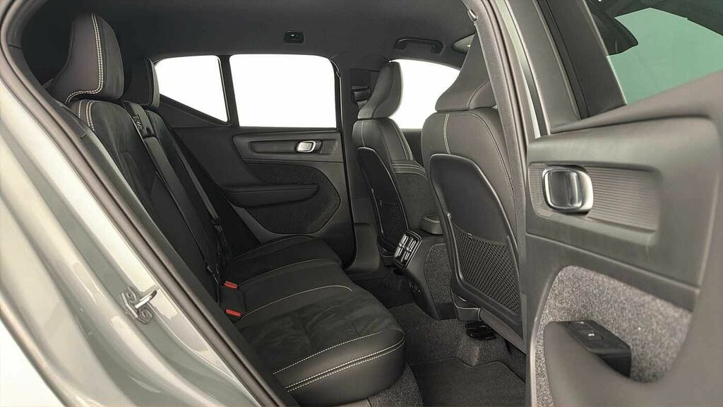 Volvo XC40 2.0 Ultra, B4 Mild Hybrid, Dark Sunroof, #24