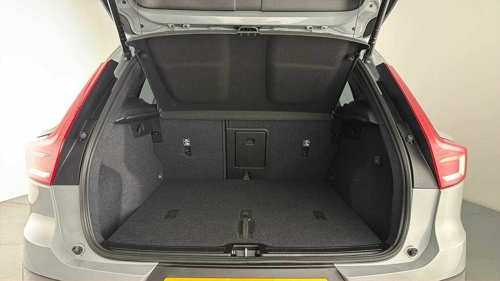 Volvo XC40 2.0 Ultra, B4 Mild Hybrid, Dark Sunroof, #19
