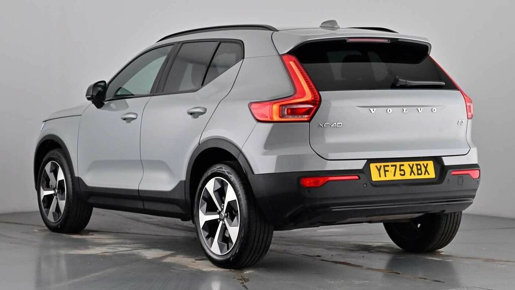 Volvo XC40 Xc40 Plus Dark B3 Mild Hybrid Dark Tints Grey #2