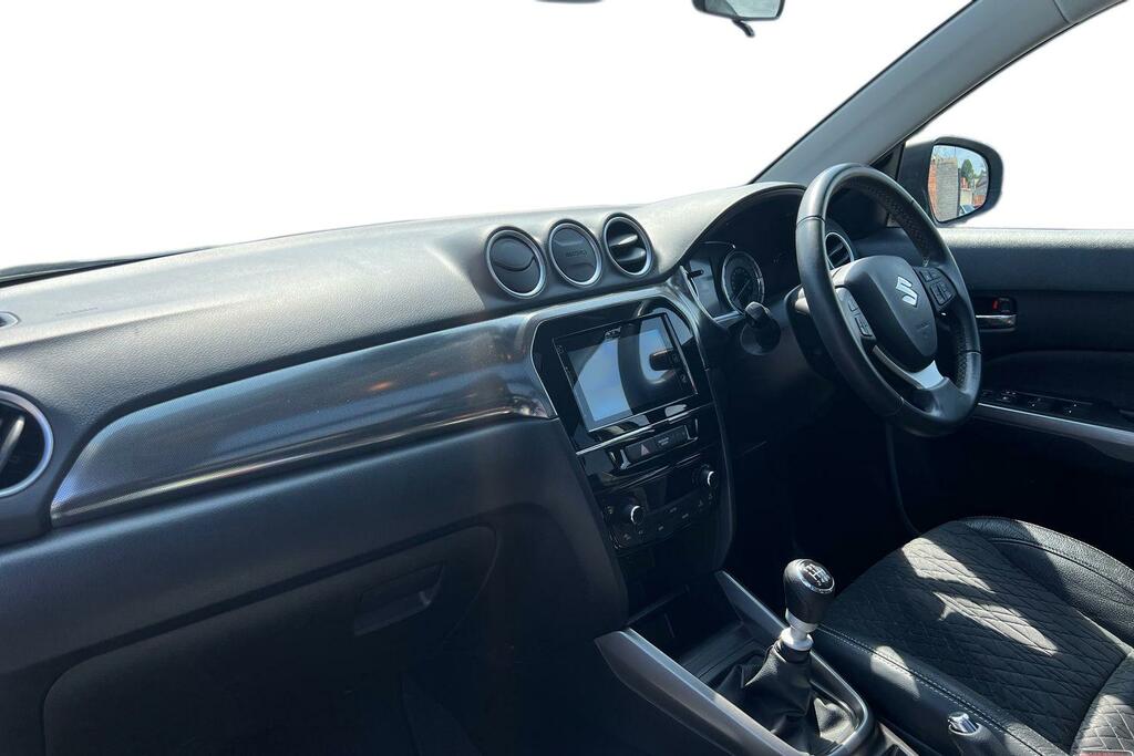 Suzuki Vitara 1.4 Boosterjet Mhev Sz5 Suv Hybrid Manu YJ72APM #2