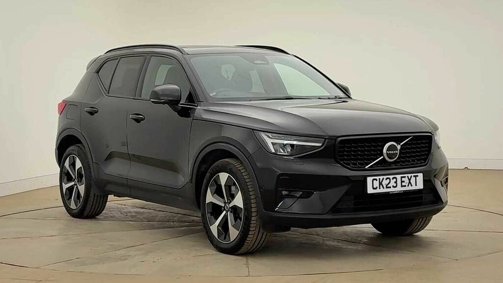 Volvo XC40 Ultimate, B4 Mild Hybrid, Dark Black