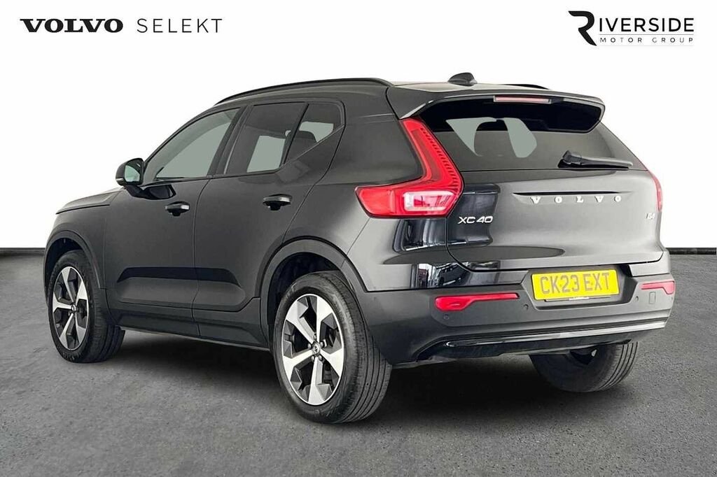 Volvo XC40 Ultimate, B4 Mild Hybrid, Dark CK23EXT Black #6