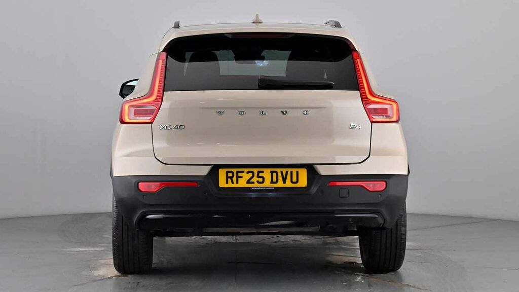 Volvo XC40 Plus Dark B4 Mild Hybrid Dark Tints Heated Seats G #5