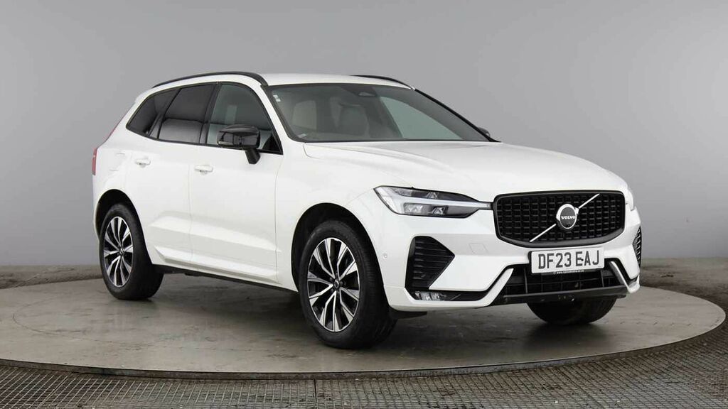 Volvo XC60 Plus, B5 Awd Mild Hybrid, Dark White