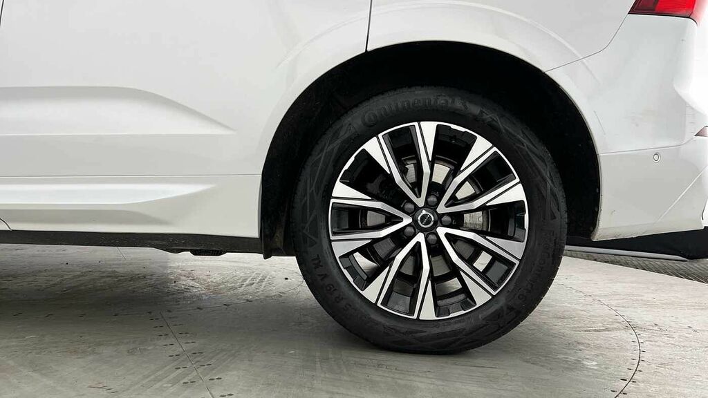 Volvo XC60 Plus, B5 Awd Mild Hybrid, Dark White #5