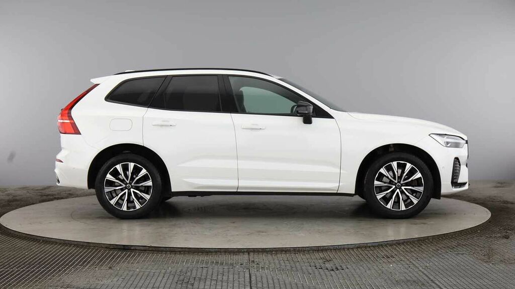Volvo XC60 Plus, B5 Awd Mild Hybrid, Dark White #4