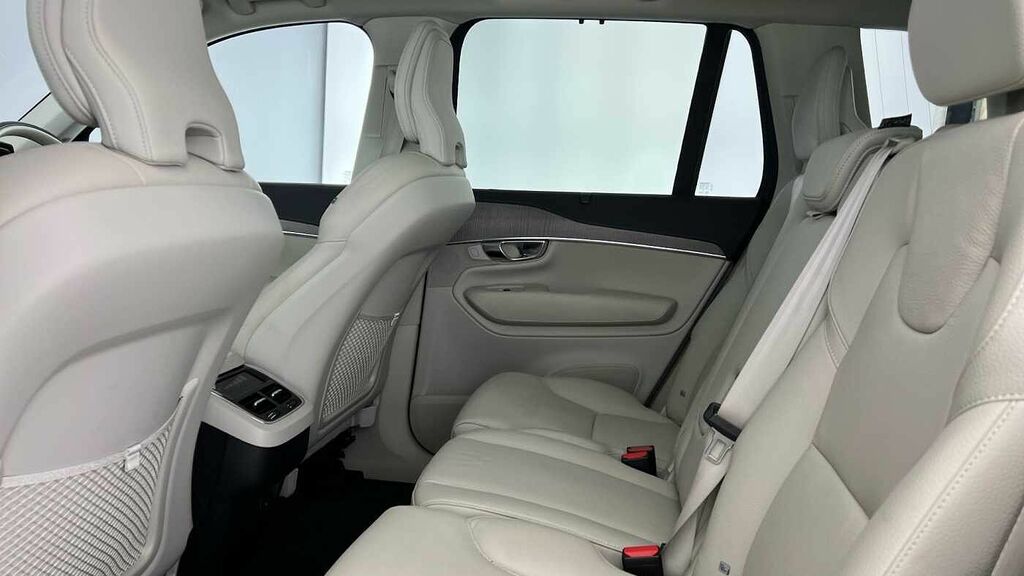Volvo XC90 Plus Black #7