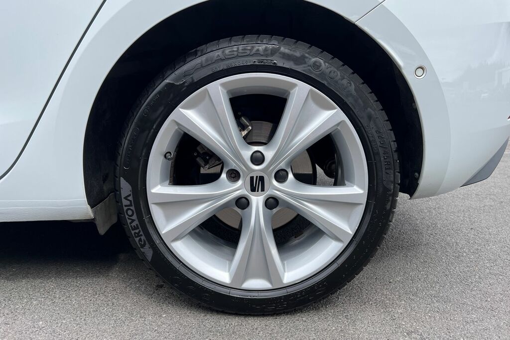 Seat Leon 1.5 Tsi Evo Fr White #5