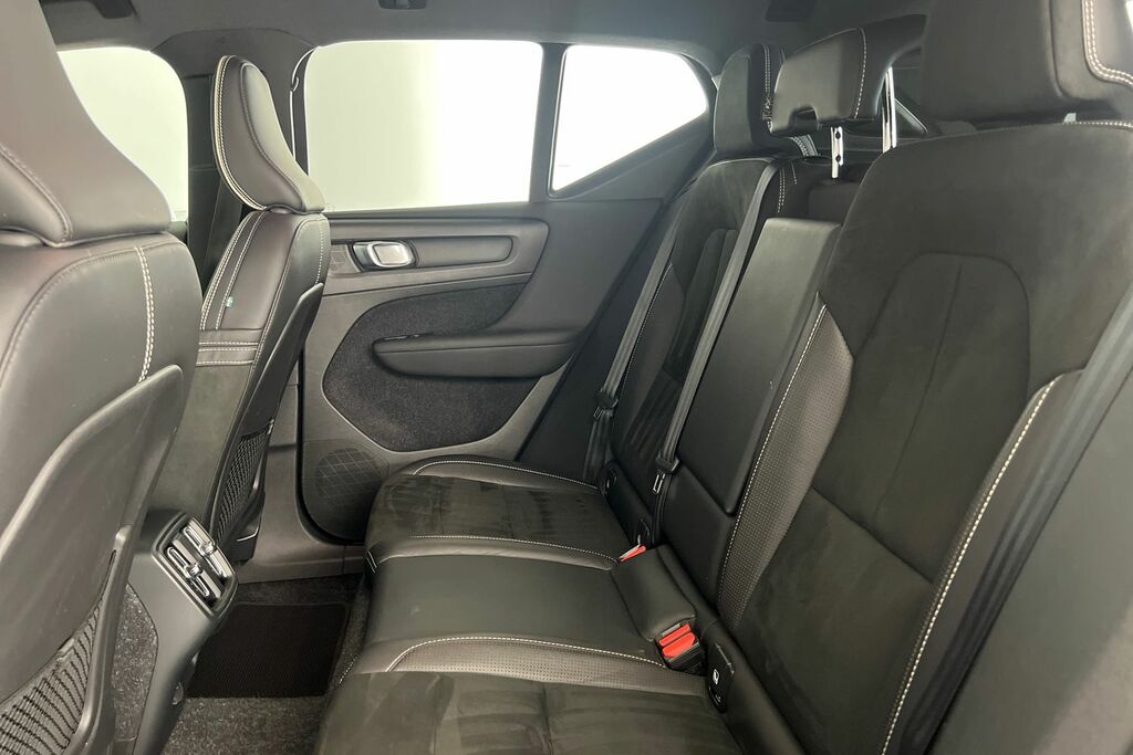 Volvo XC40 T4 Awd R-design Pro Blue #17