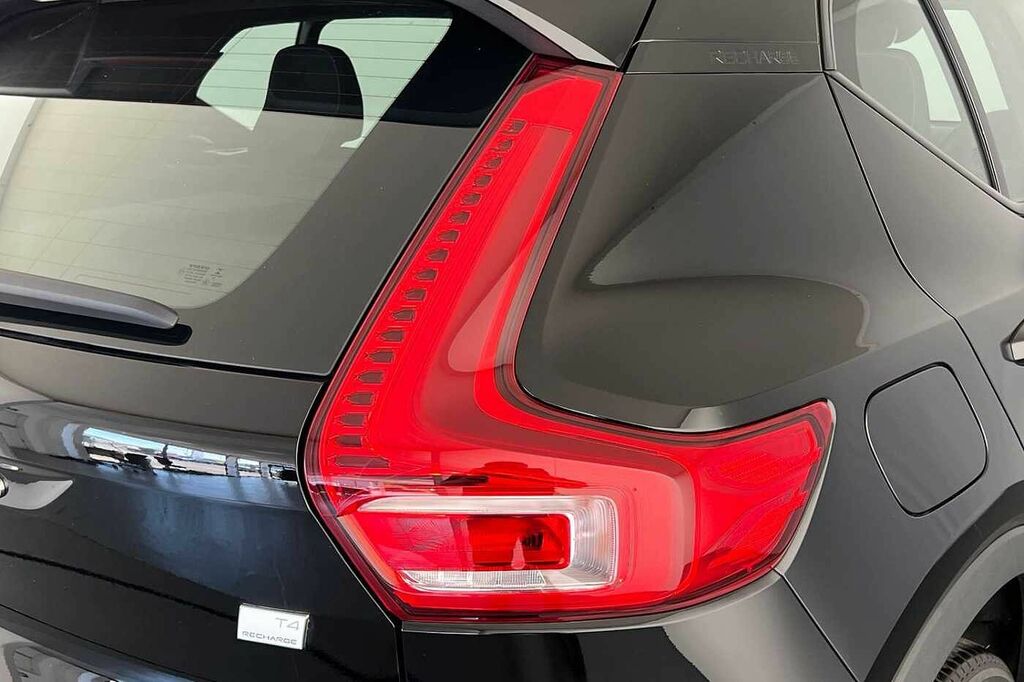 Volvo XC40 2.0 B3p Core Black #39