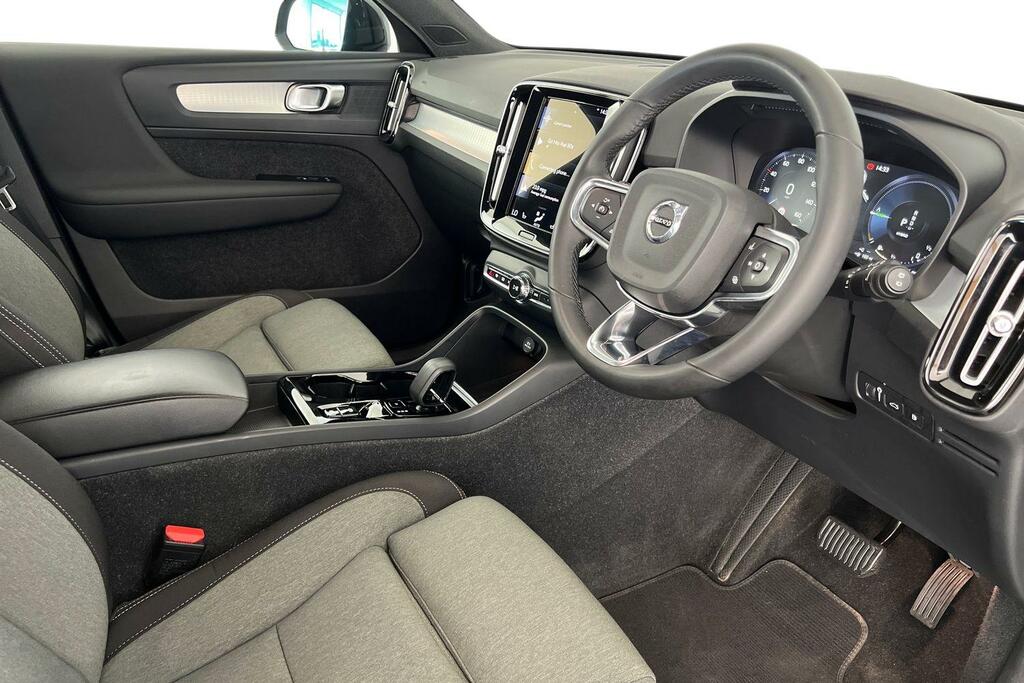 Volvo XC40 2.0 B3p Core Black #19