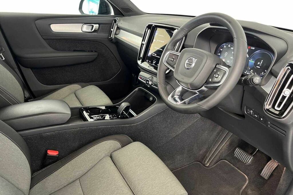 Volvo XC40 2.0 B3p Core Black #20