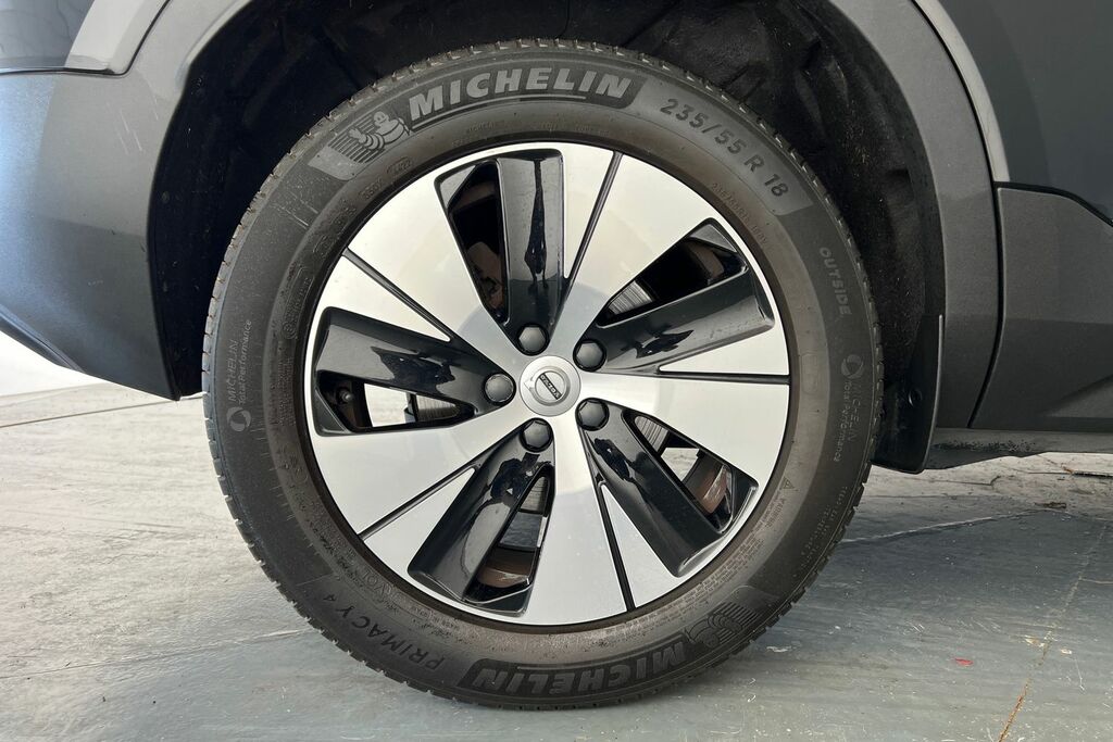 Volvo XC40 2.0 B3p Core Black #48