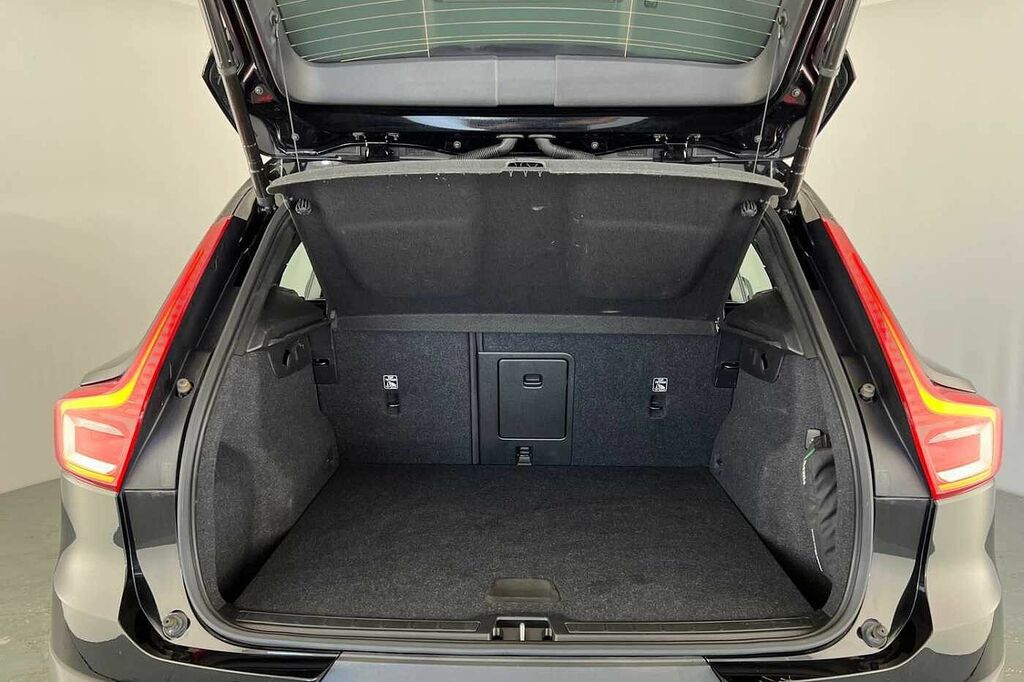 Volvo XC40 2.0 B3p Core Black #15