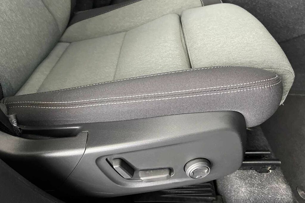 Volvo XC40 2.0 B3p Core Black #58