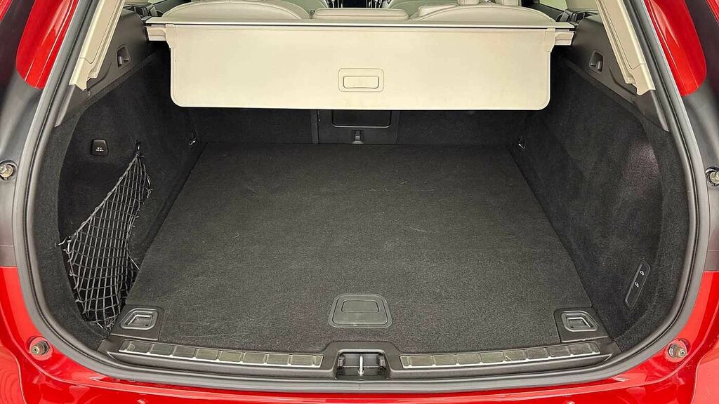Volvo XC60 Plus Black Edition Black #13